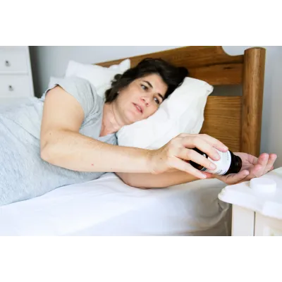 Hay Fever vs. Cold Symptoms: What's the Difference? Hay Fever vs. Cold Symptoms: What's the Difference?